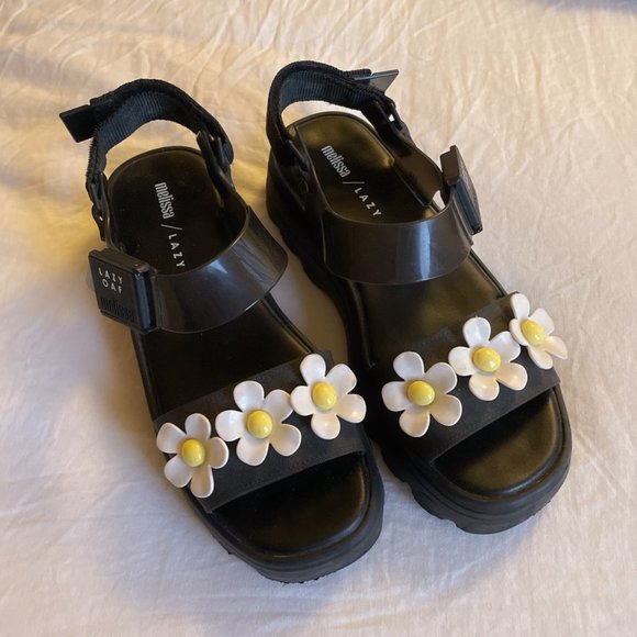 Lazy Oaf x Melissa Daisy Sandals - Picture 1 of 4